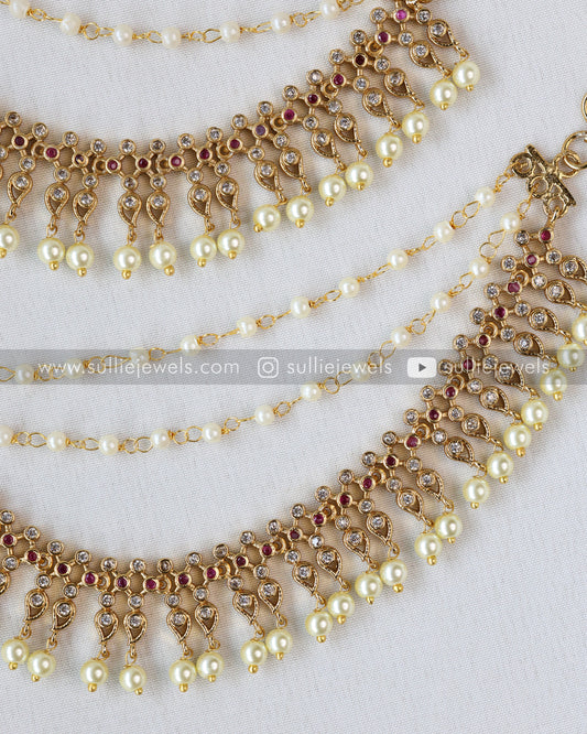 White Stone & Pearl Hanging Earchain / Maatti