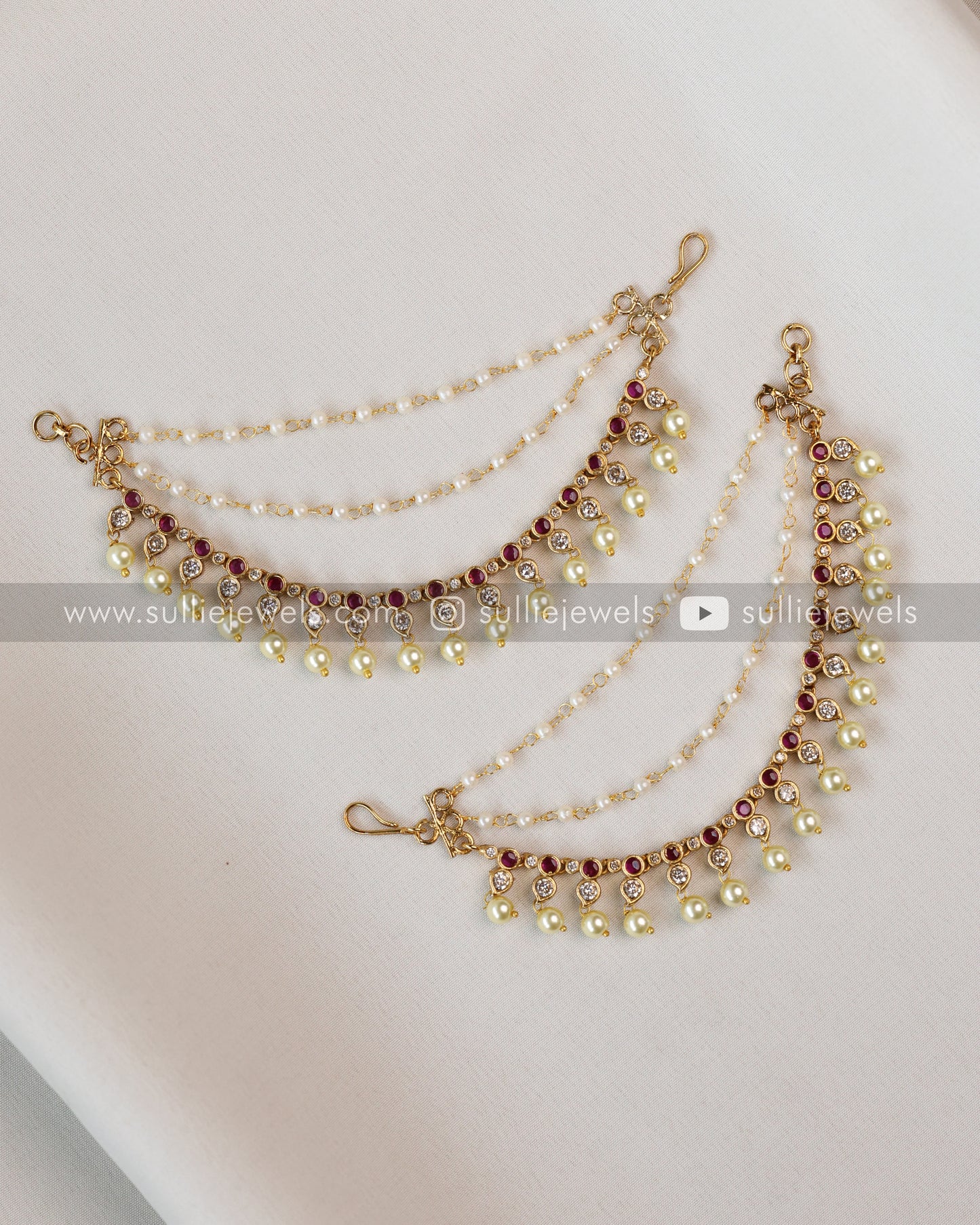 Ruby & White Stone Earchain / Maatti