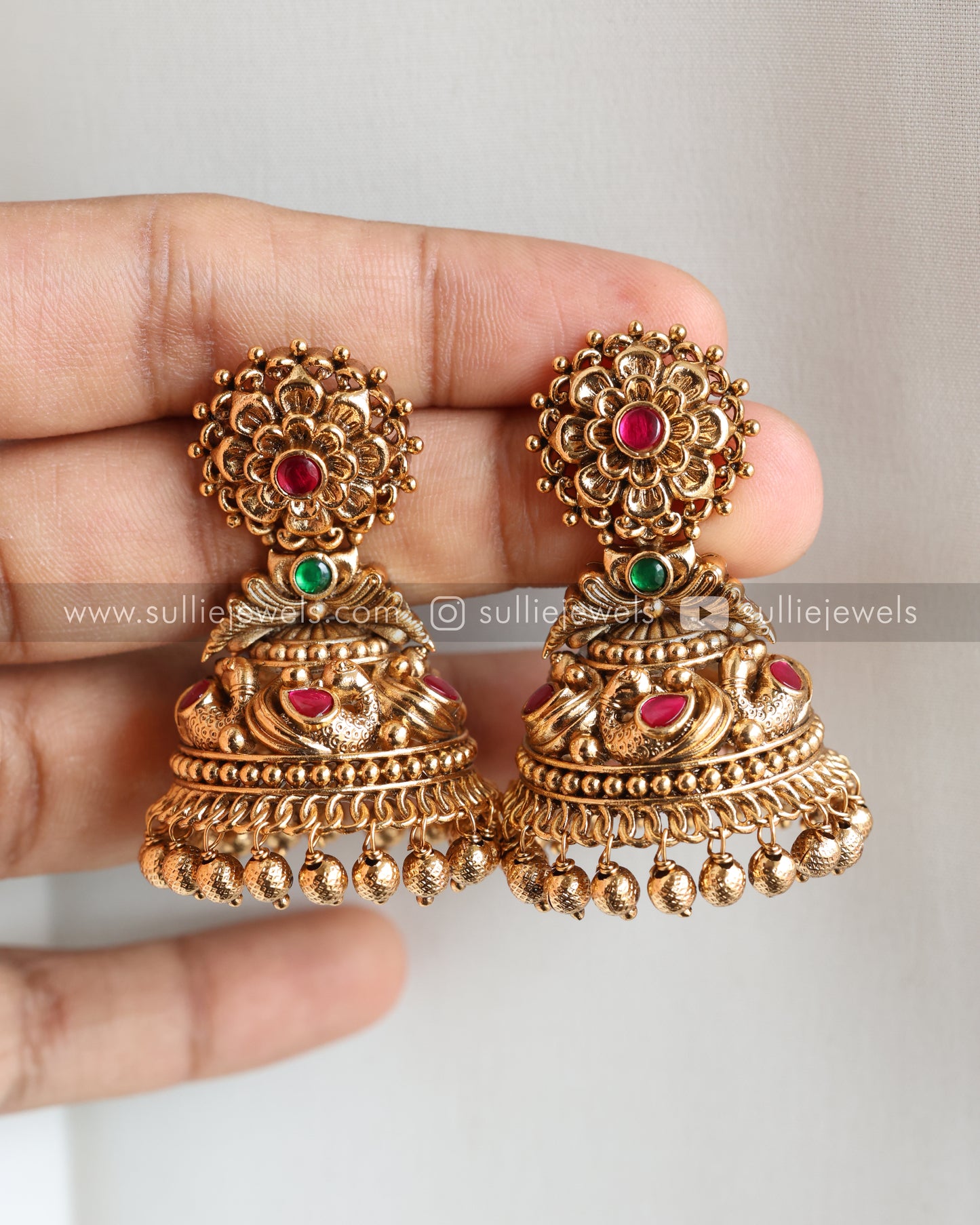 Premium Flower Copper Gold Jhumka - Gold beads