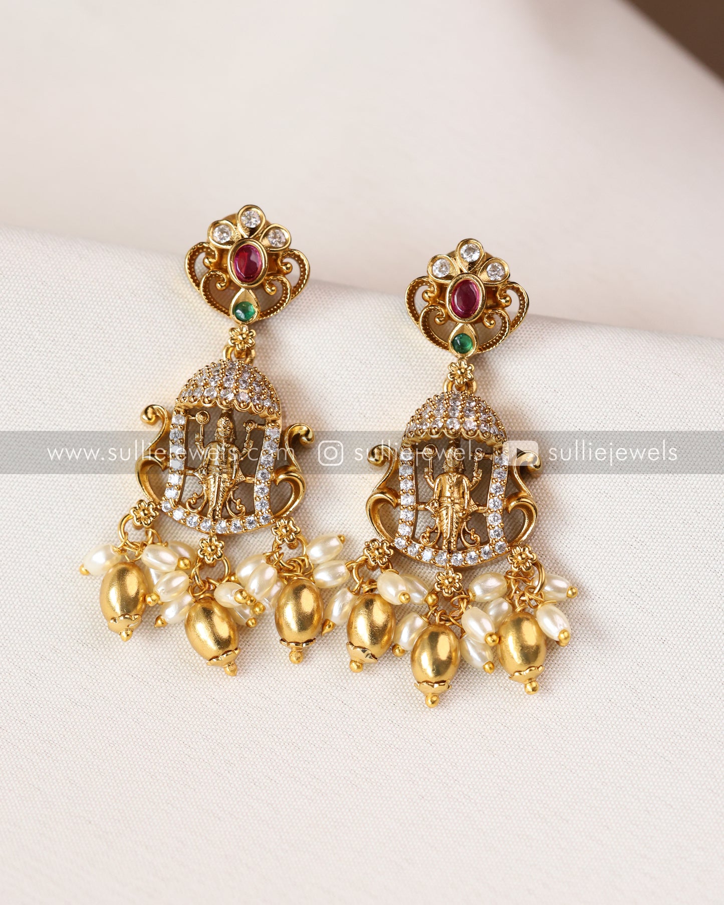 AD Goddess Pearl Haram with Earrings