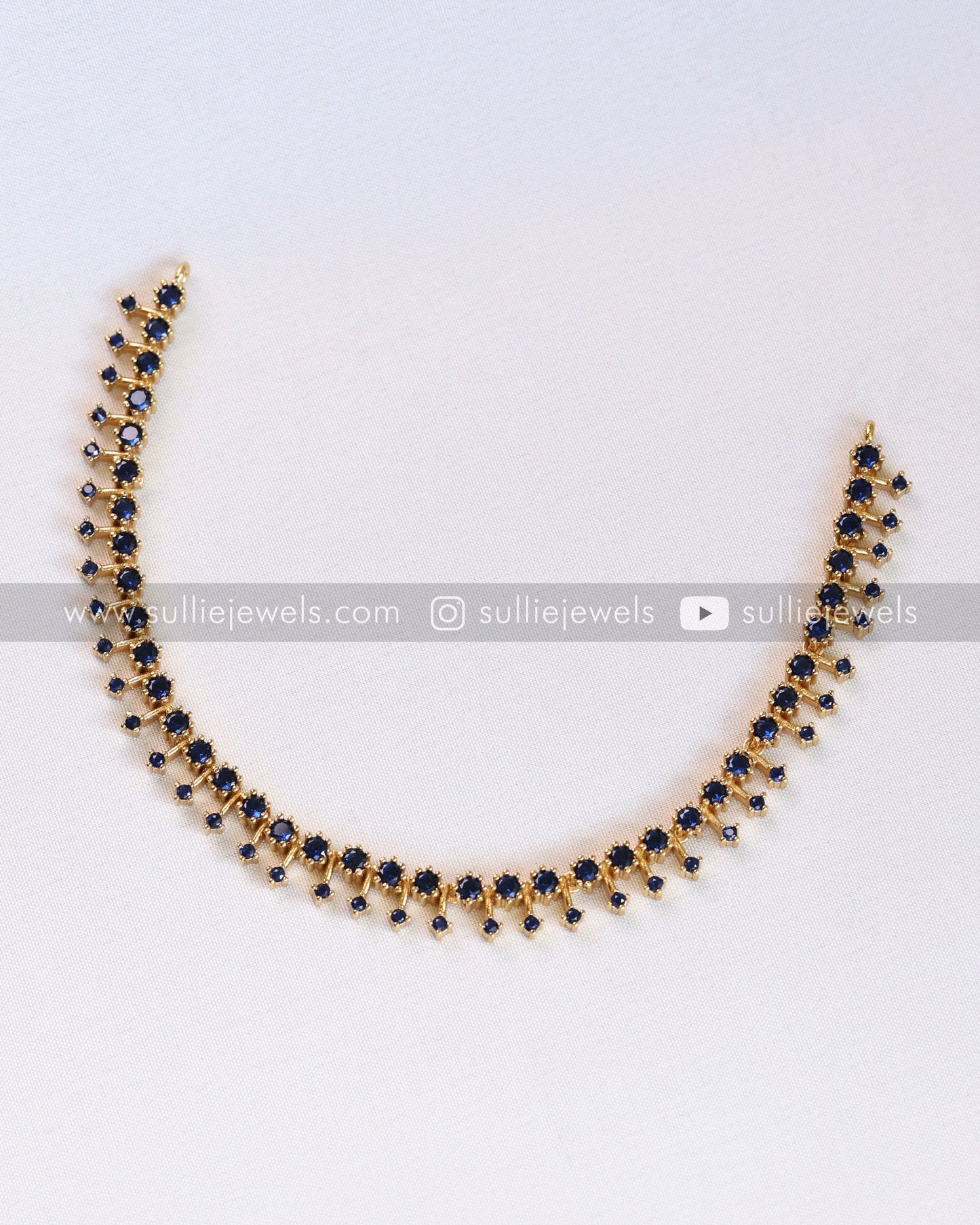 Minimal Spike Diamond Necklace with Stud