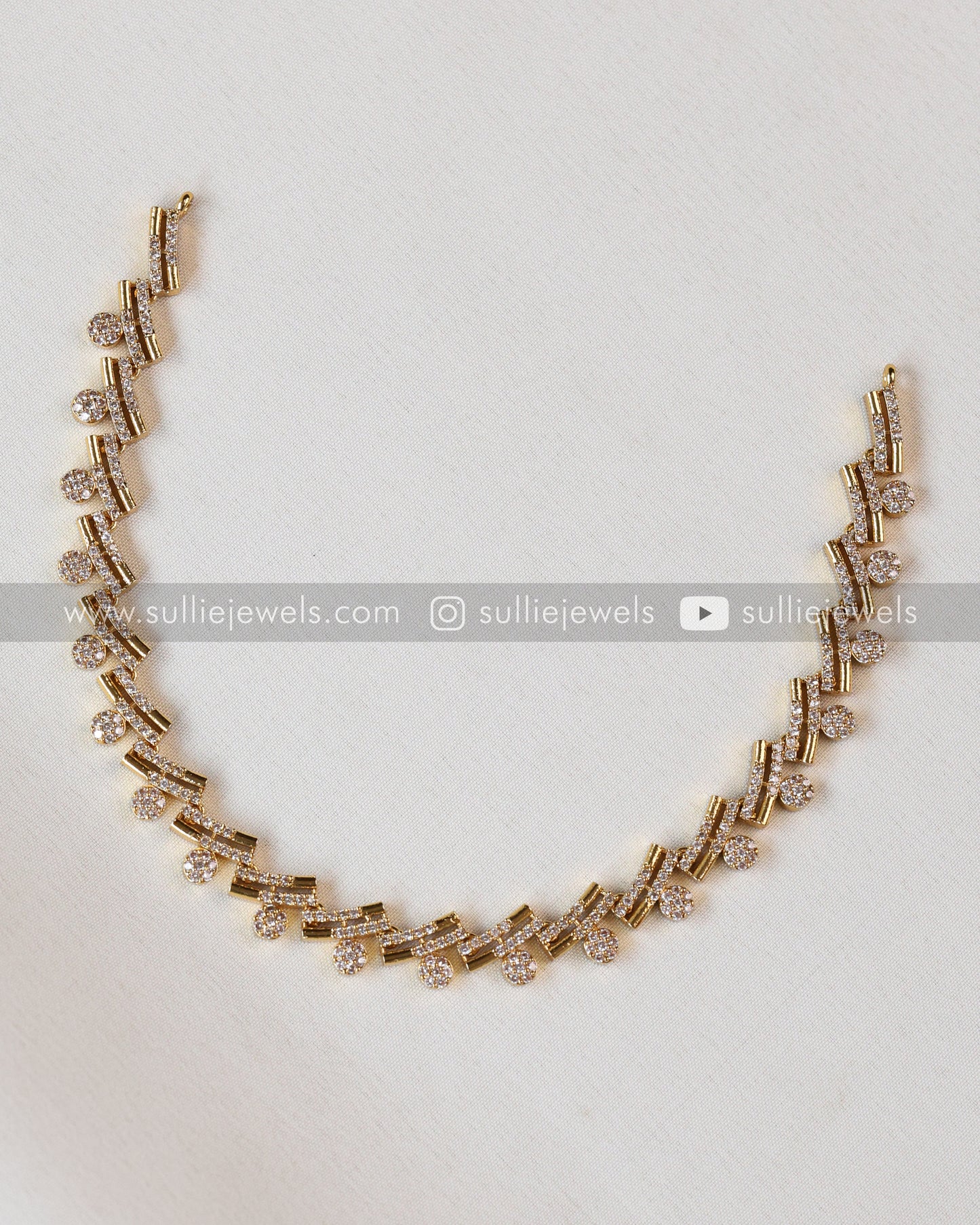 AD Curve Ball Necklace Set