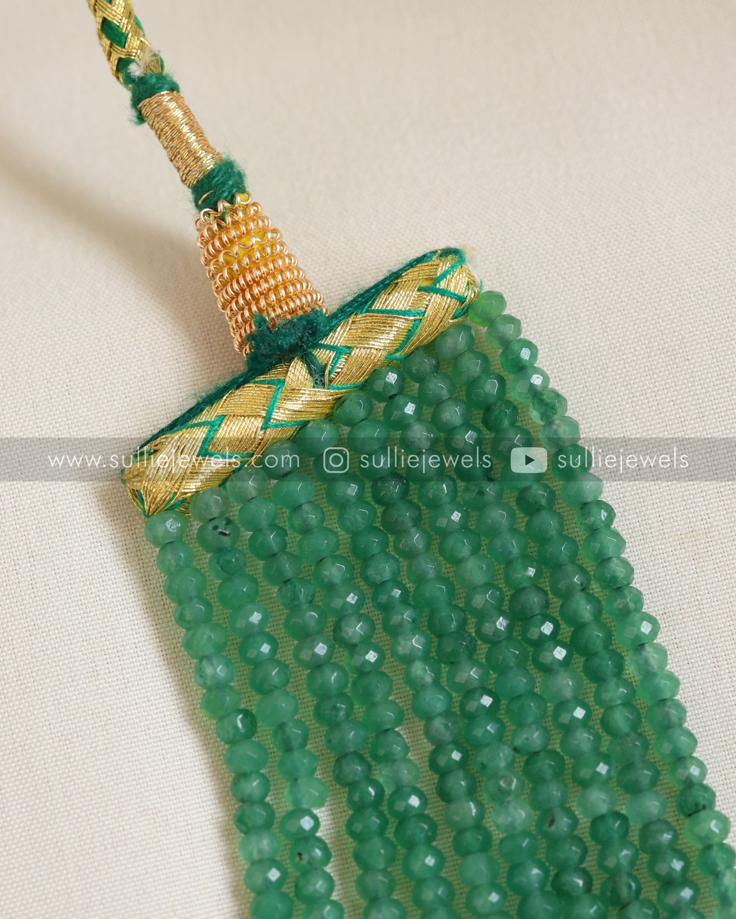 Jadau Premium Pendant with Layered Onyx Beads Long Chain / Haaram