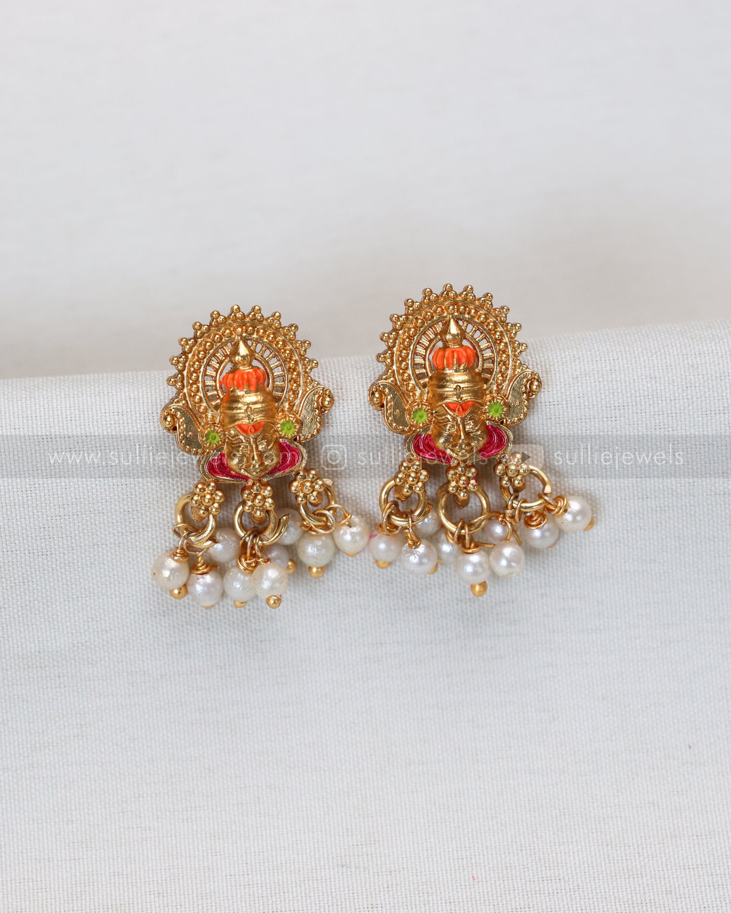 7170 - Kerala Style Kathakali Longchain with Stud