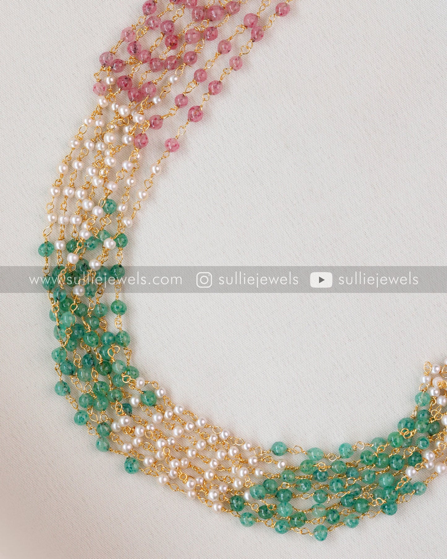 Multi-layered Multicolour Chain