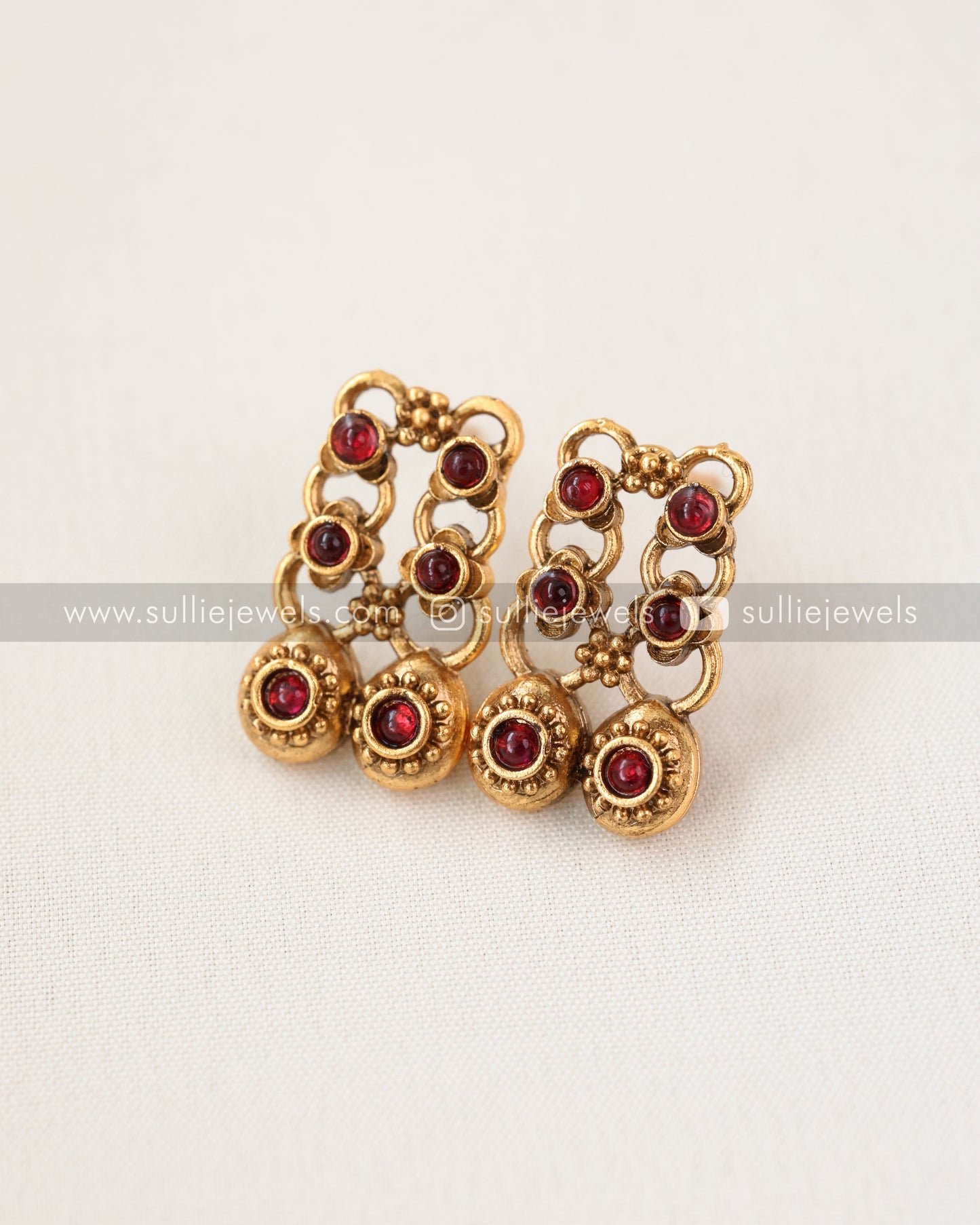 Gold Necklace ( not antique ) with Earring