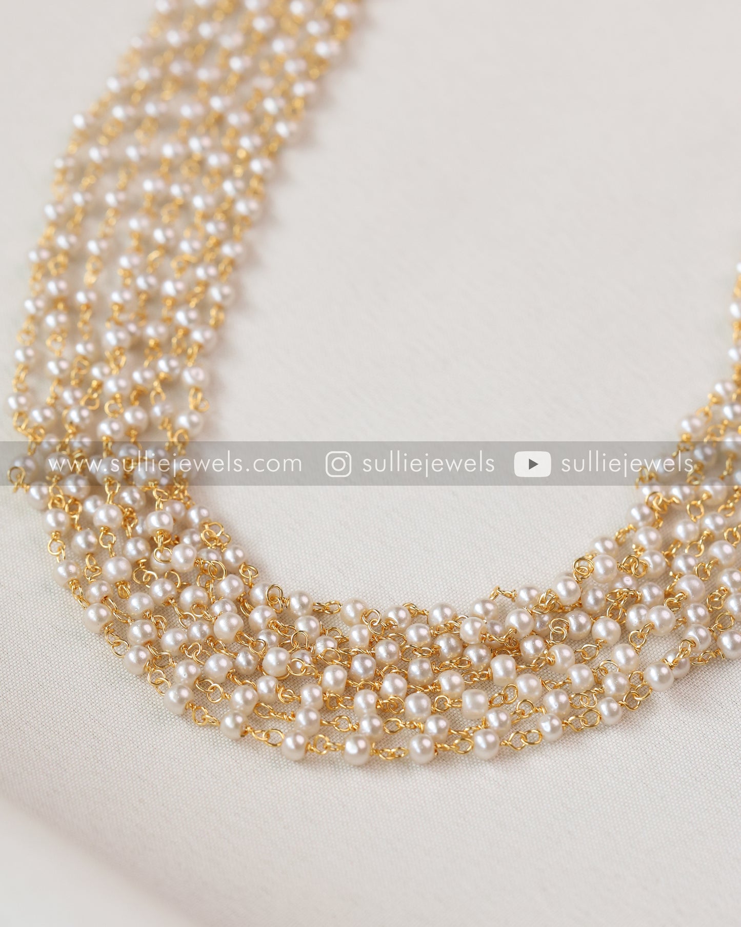 Multi-layered Pearl Chain