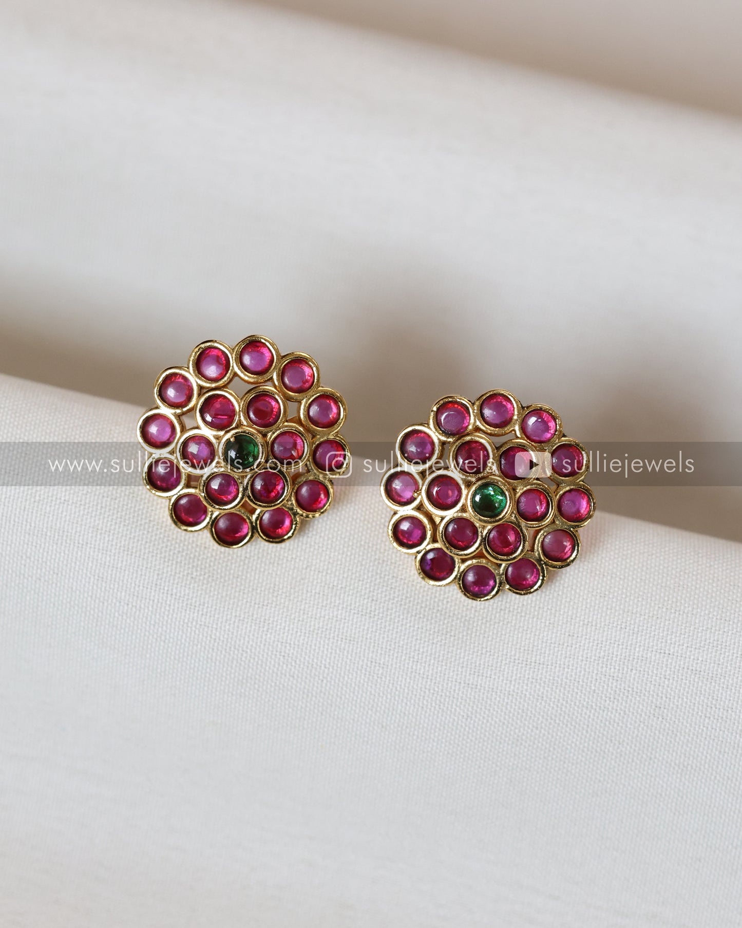 Ruby Premium Kemp Screw Back Stud