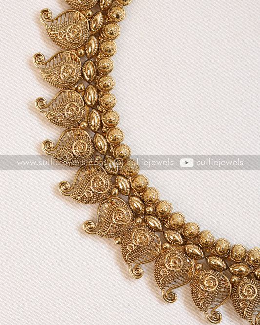 Gold Mango Necklace with Stud