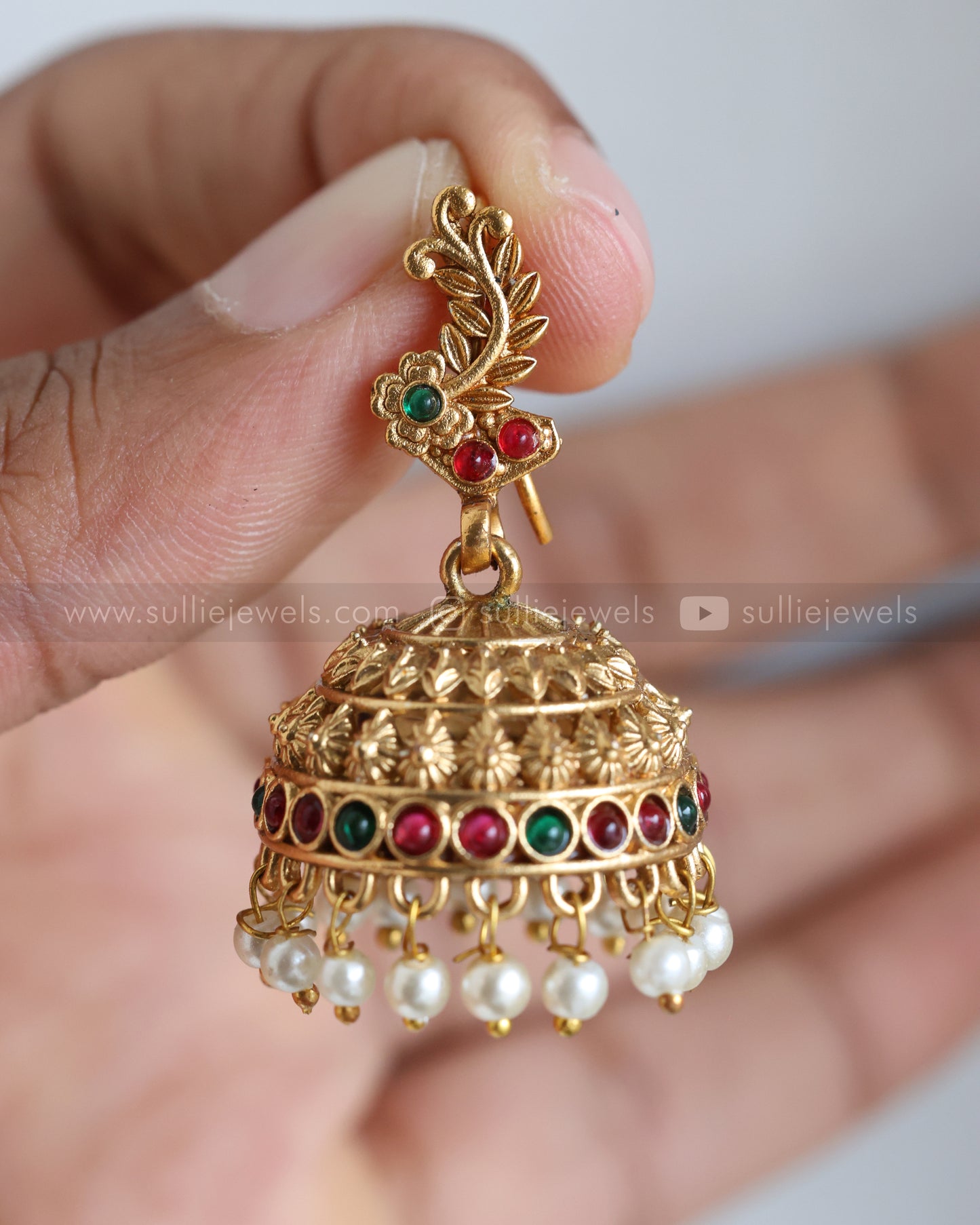 E1210 - Floral Multicolour Stone Hanging Jhumka