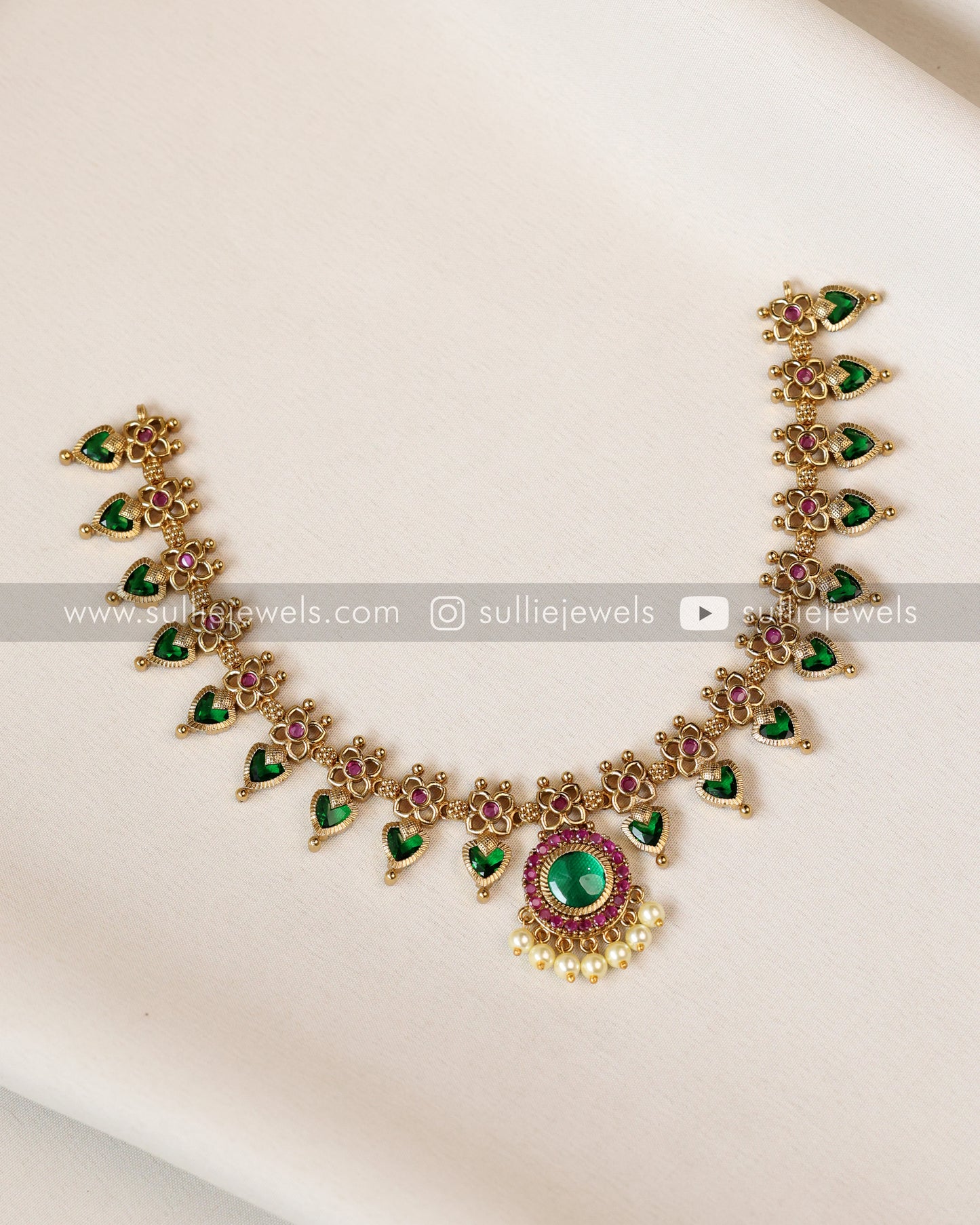 Premium Palakka Necklace with Earrings