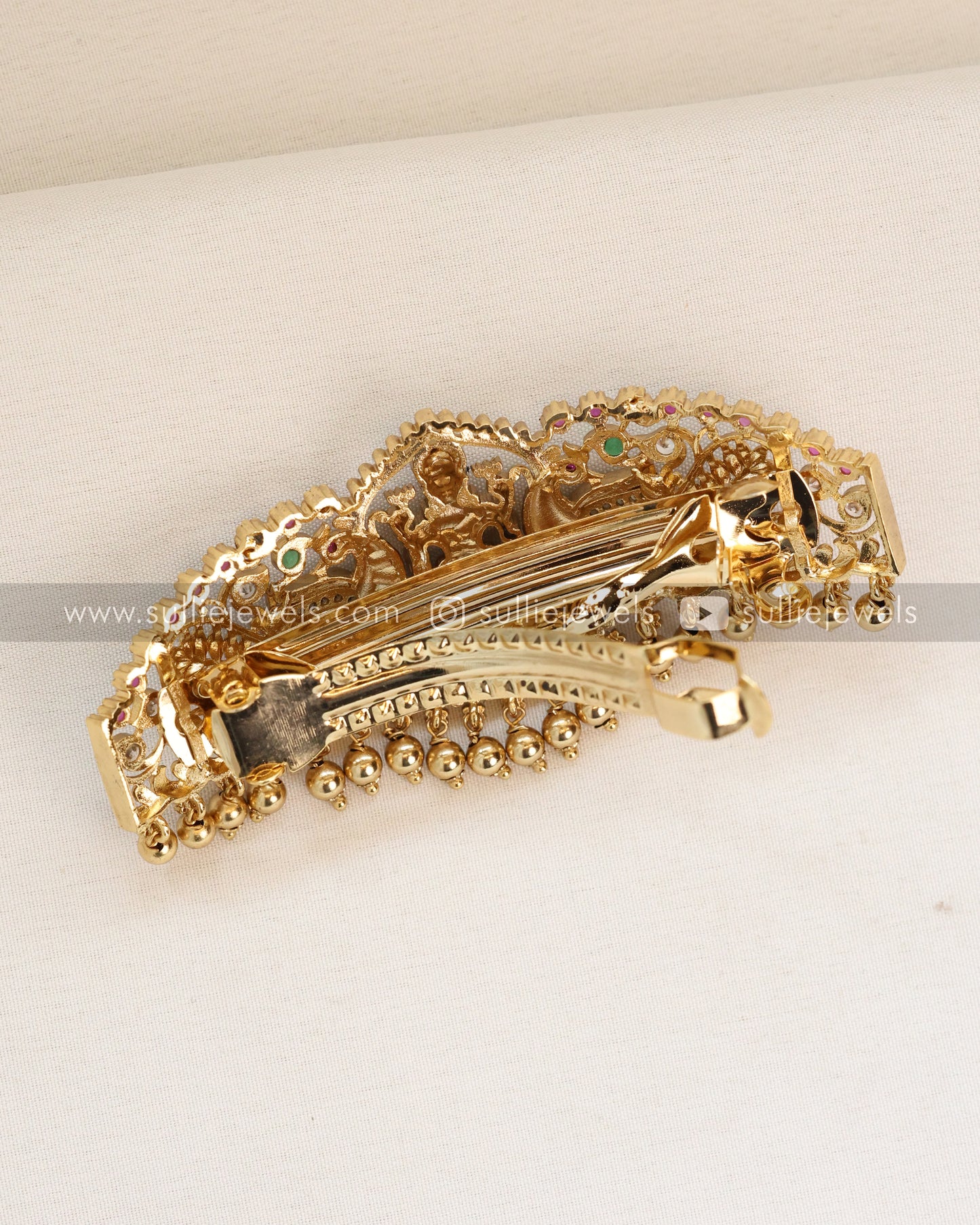Lakshmi Gold Premium Hair Clip