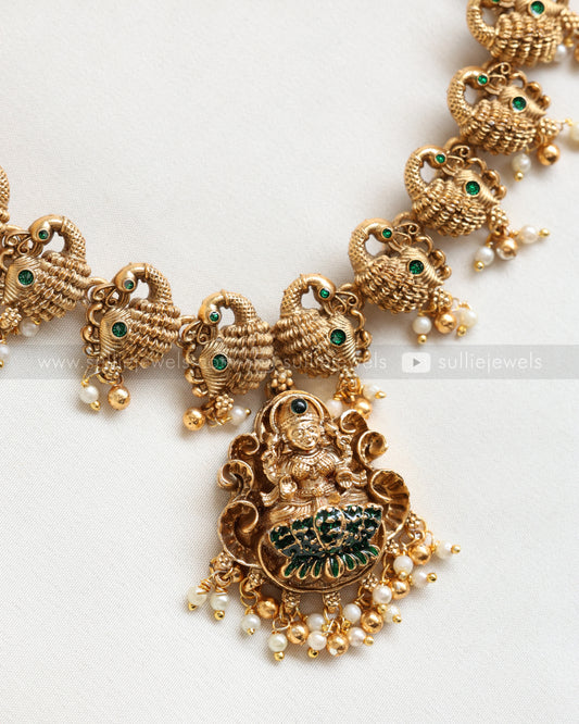 Sullie Basic - Goddess & Peacock Green Stone Necklace with Earrings
