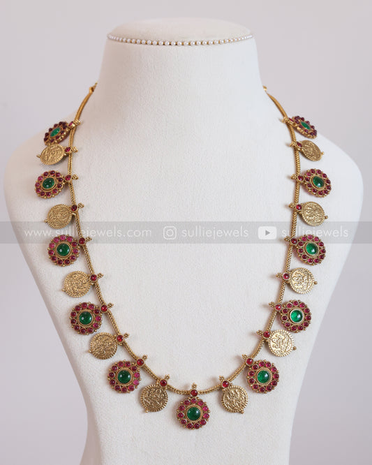 7186 - Sullie Basic - Traditional Coin & Kemp Fusion Longchain with Studs