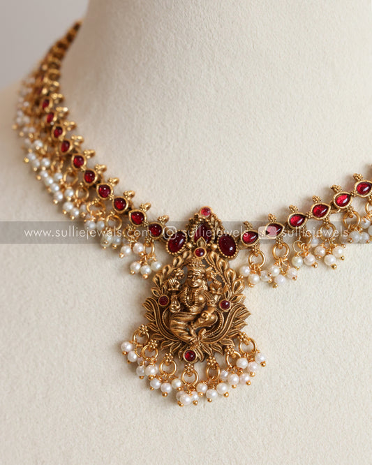 Sullie Basic - Lakshmi Pendant Ruby Stone Guttapusalu Necklace with Jhumka