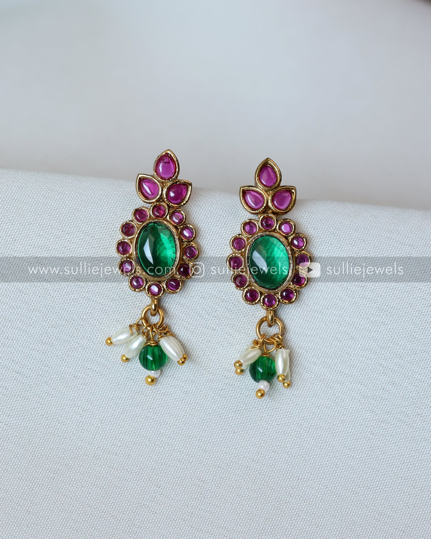 Multicolour Kemp Necklace with Earrings