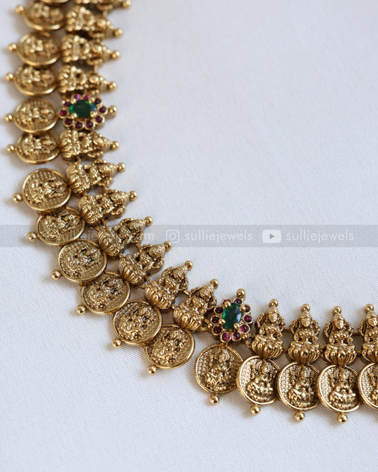 Detailed Lakshmi Coin Necklace / Kaashu Maala with Earring