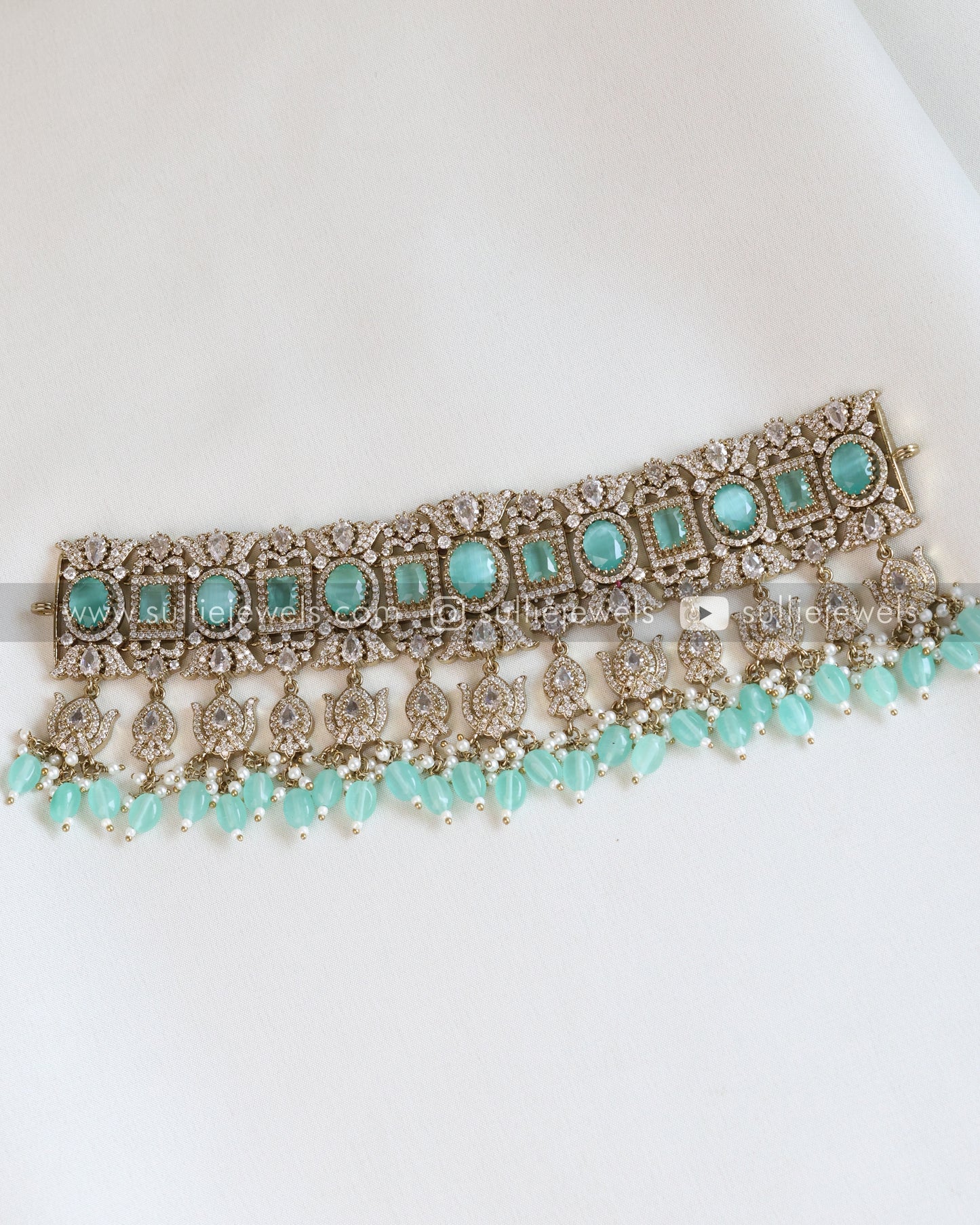 Polki Premium Heavy Choker with Earrings - Pastel Green