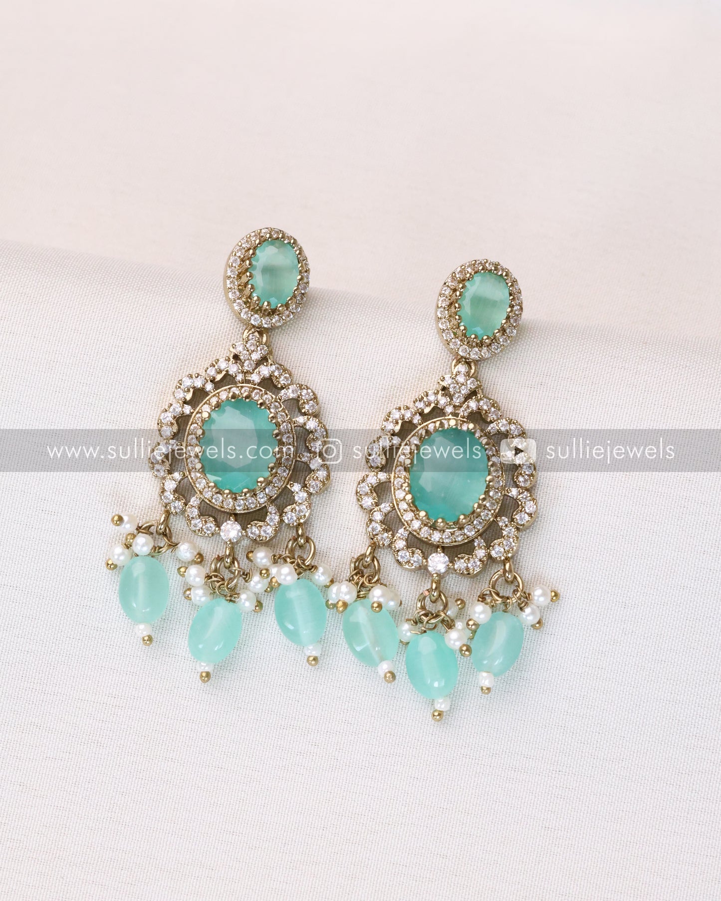 Polki Premium Heavy Choker with Earrings - Pastel Green