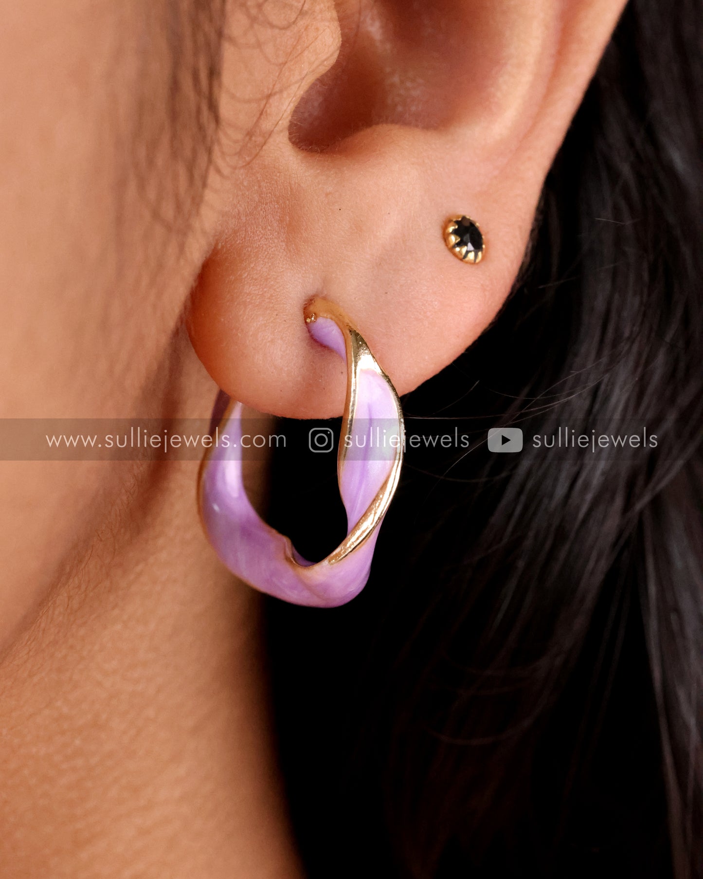Lavender Minimal Twisted Hoop