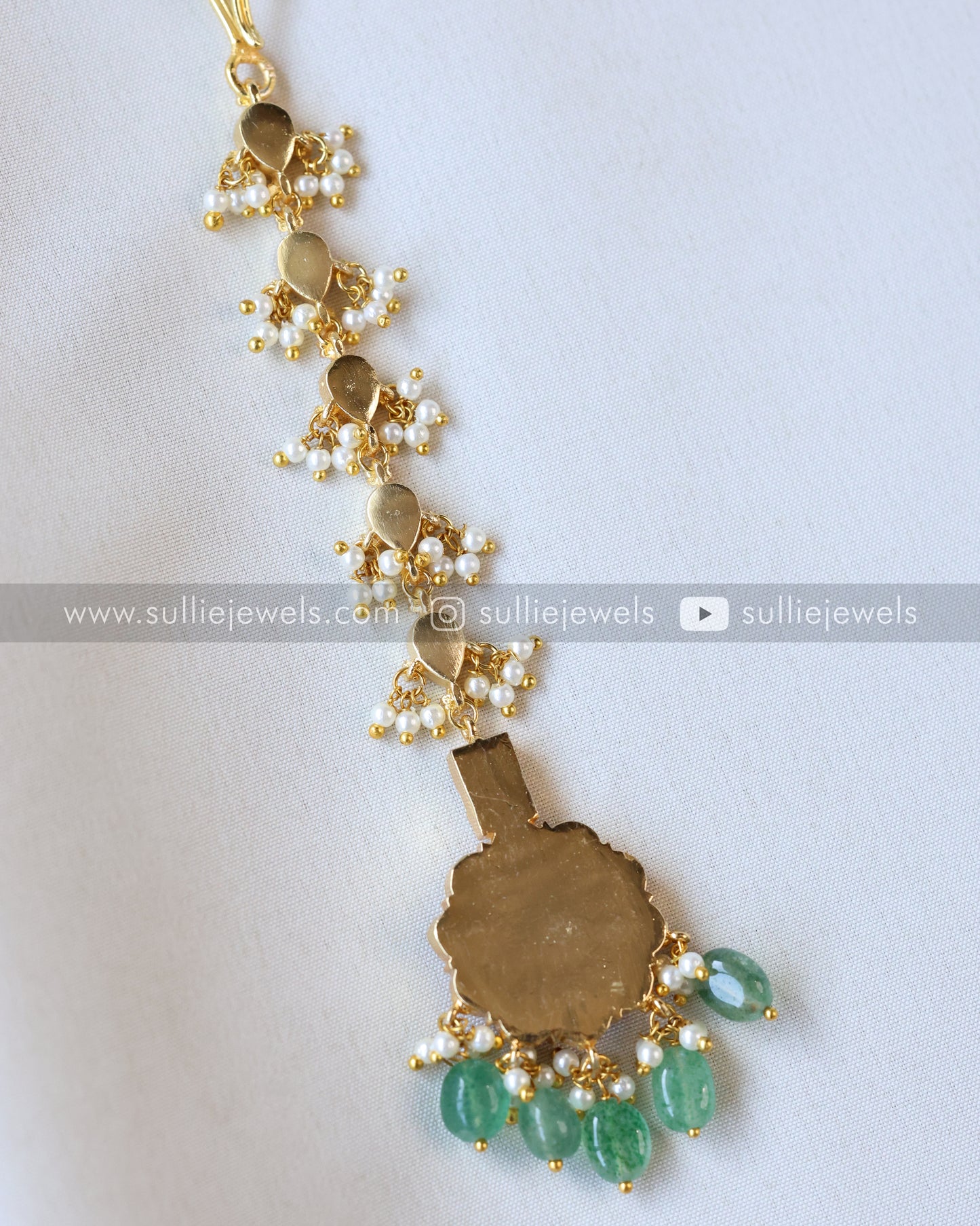 Premium Jadau Floral Tikka with Mint beads