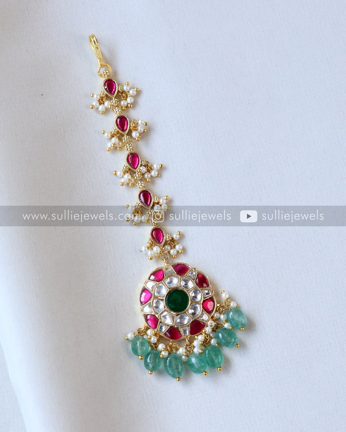 Premium Jadau Floral Tikka with Mint beads