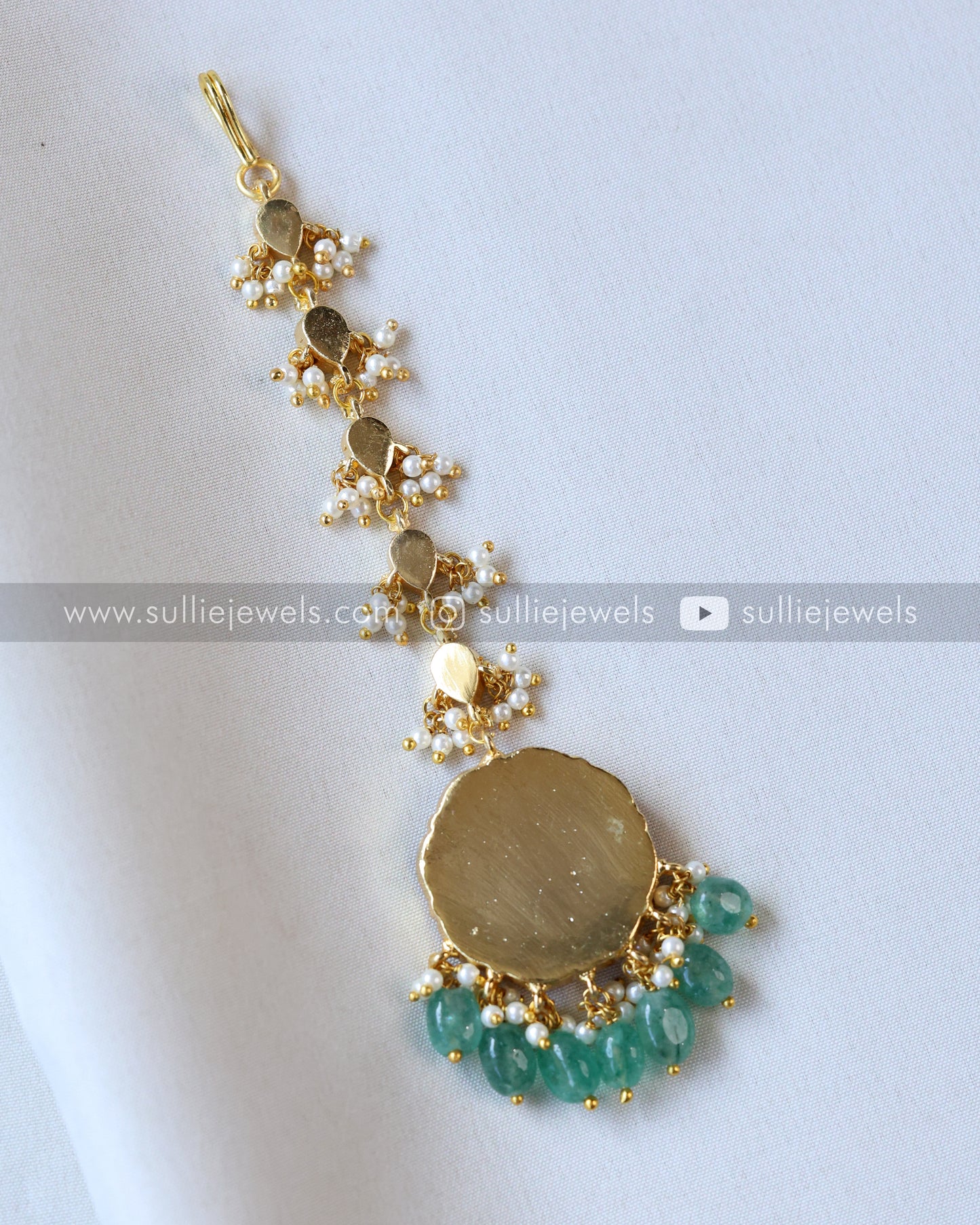 Premium Jadau Floral Tikka with Mint beads