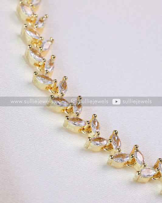 Diamond Climber Gold Necklace with Earring