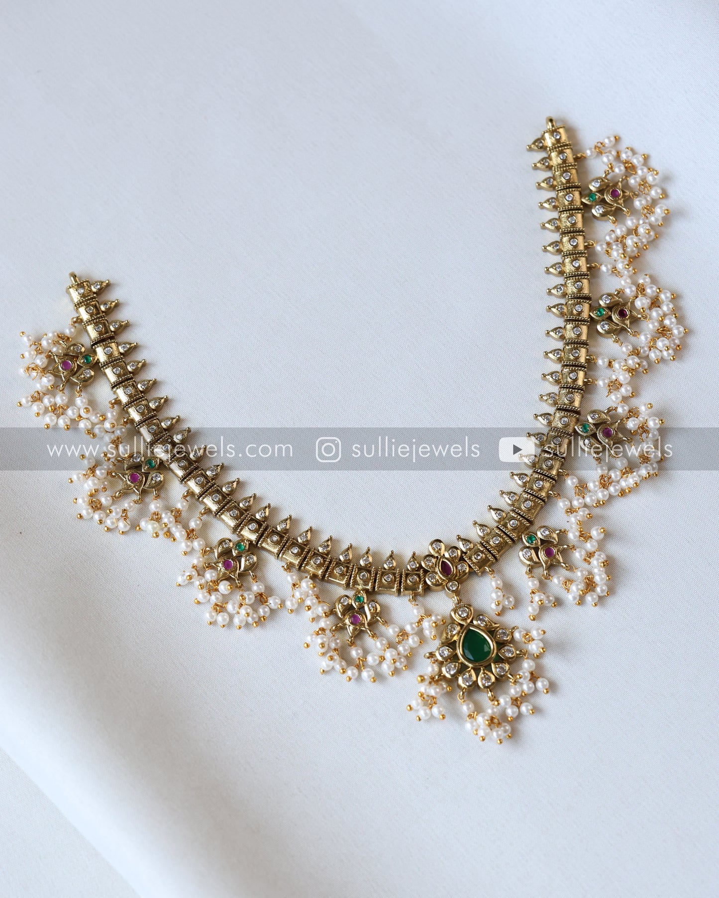 No Idol Layerd Guttapusalu & Stone Bridal Combo ( 6 piece )