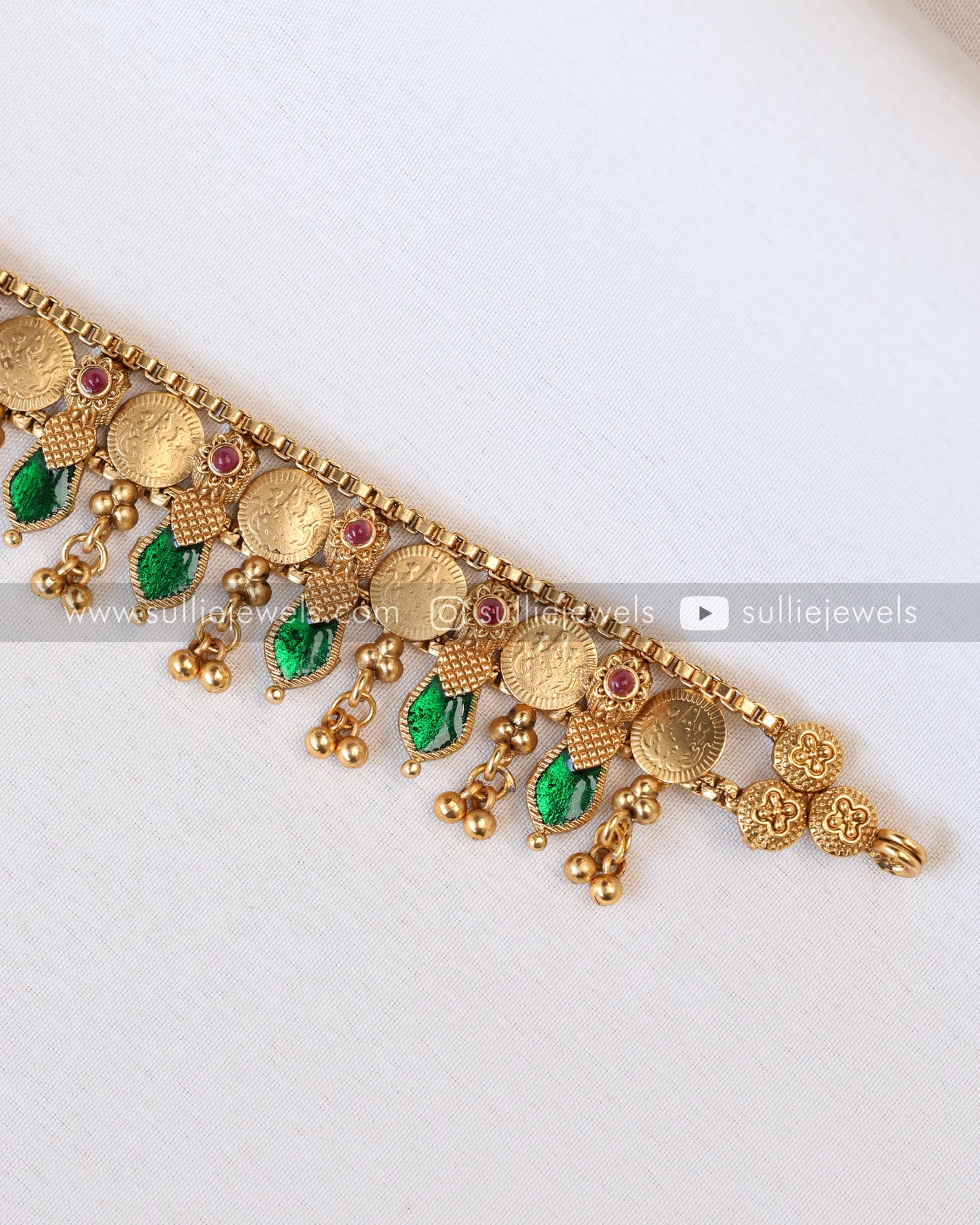 Sullie Basic - Traditional Palakka & Coin Choker with Earrings