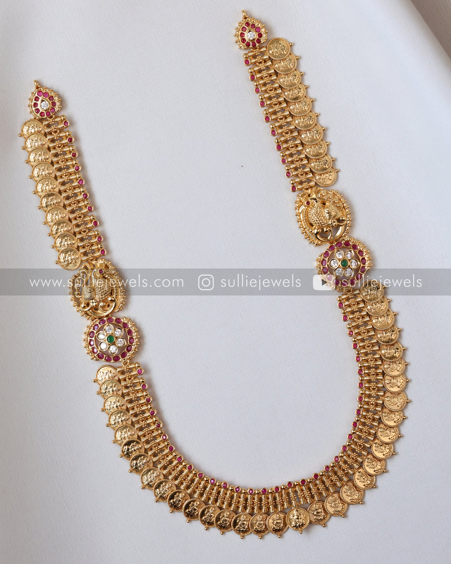 Coin Haram with Stone Detail with Earring