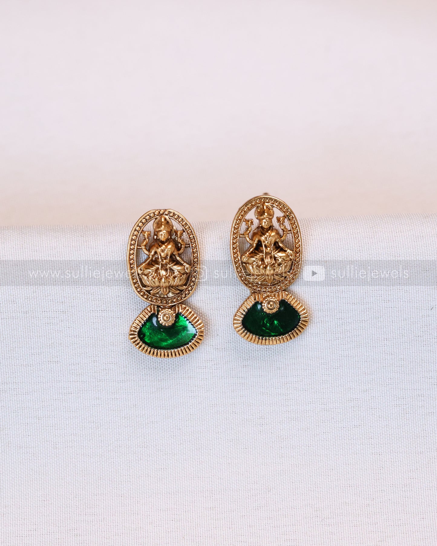 3696 - Sullie Basic Lakshmi Green Meenakari Necklace with Stud