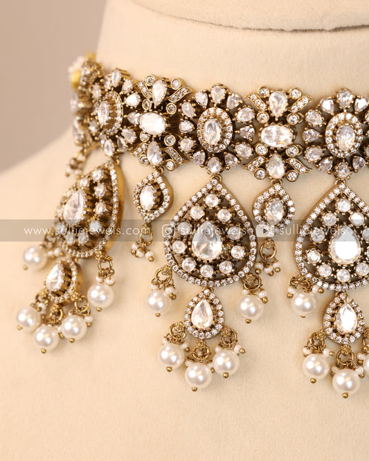 Premium Polki White Heavy Choker / Necklace with Earrings