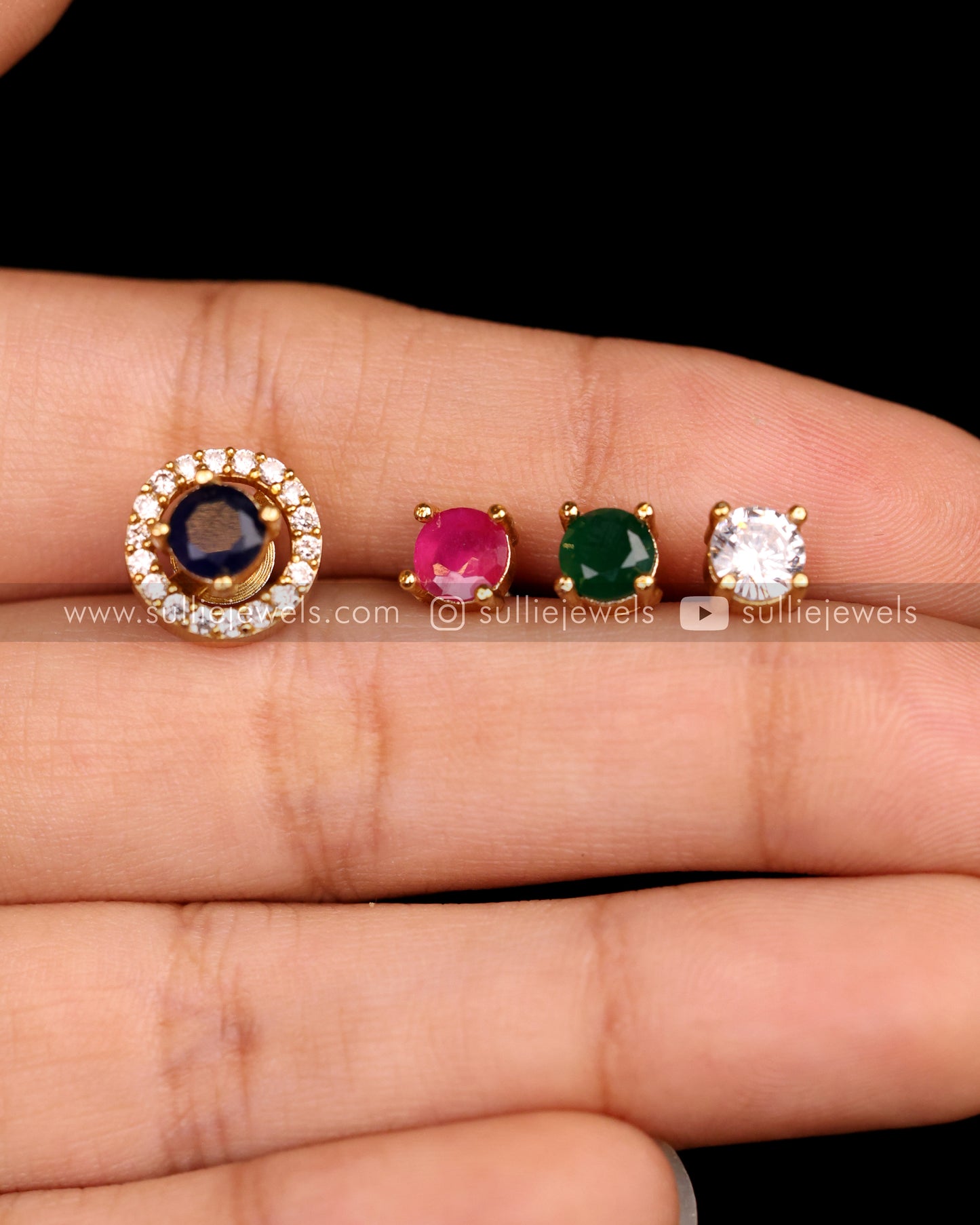 4 in 1 AD Changeable Necklace Set