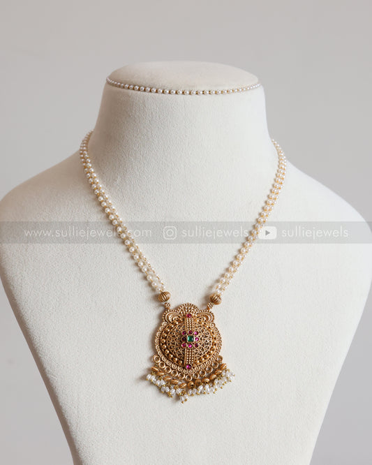 6069 - Sullie Basic - Floral Gold & Pearl Pendant Set with Stud