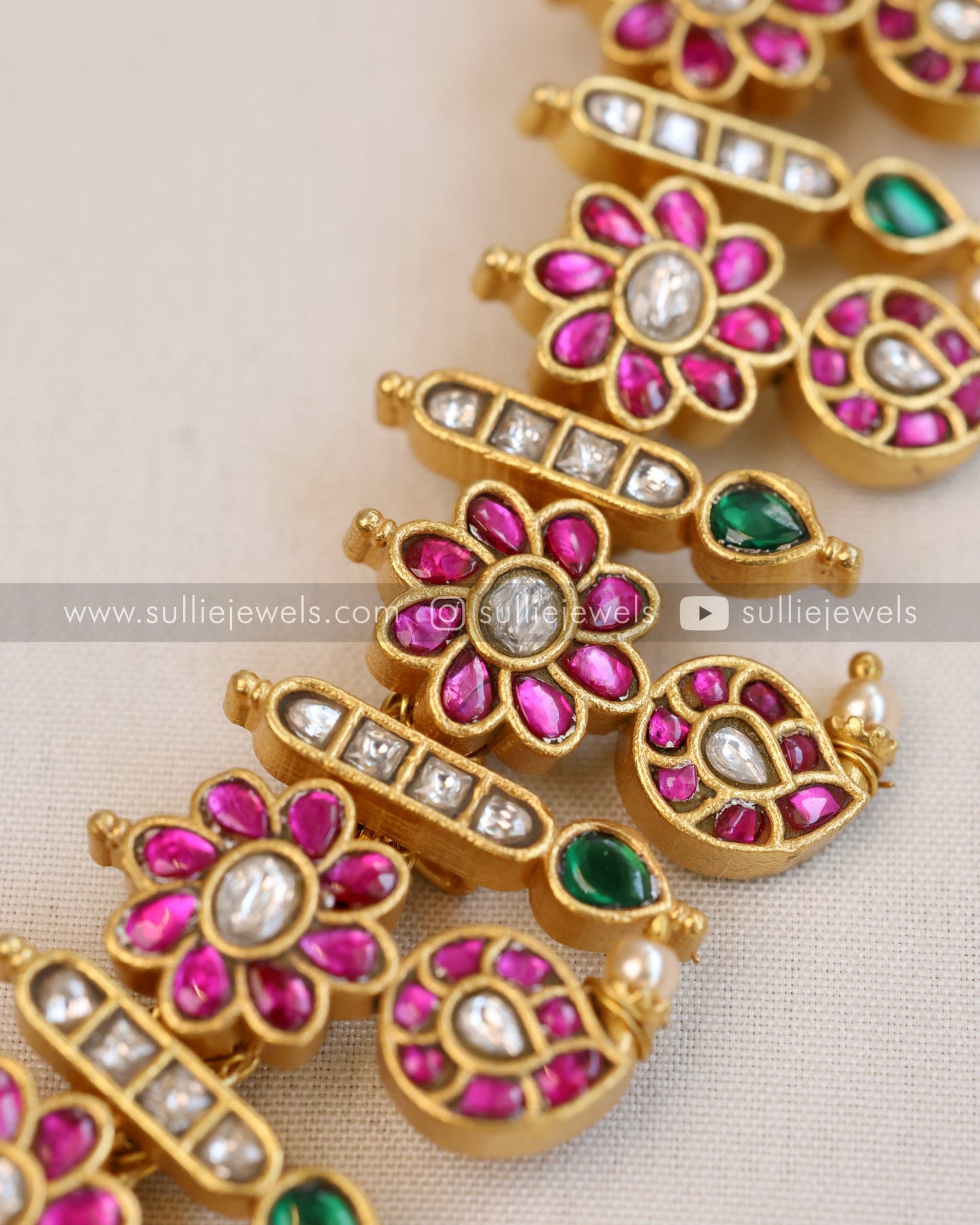 Jadau Kundan Premium Necklace