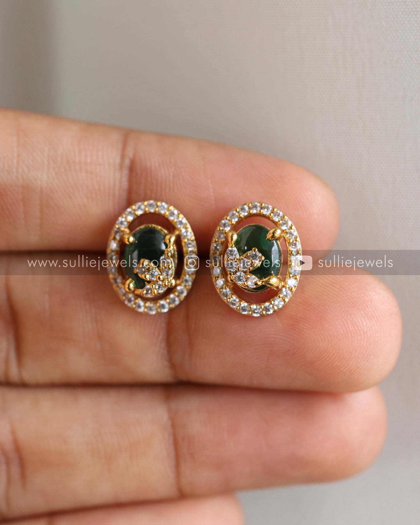 AD Minimal Green Stone Earring