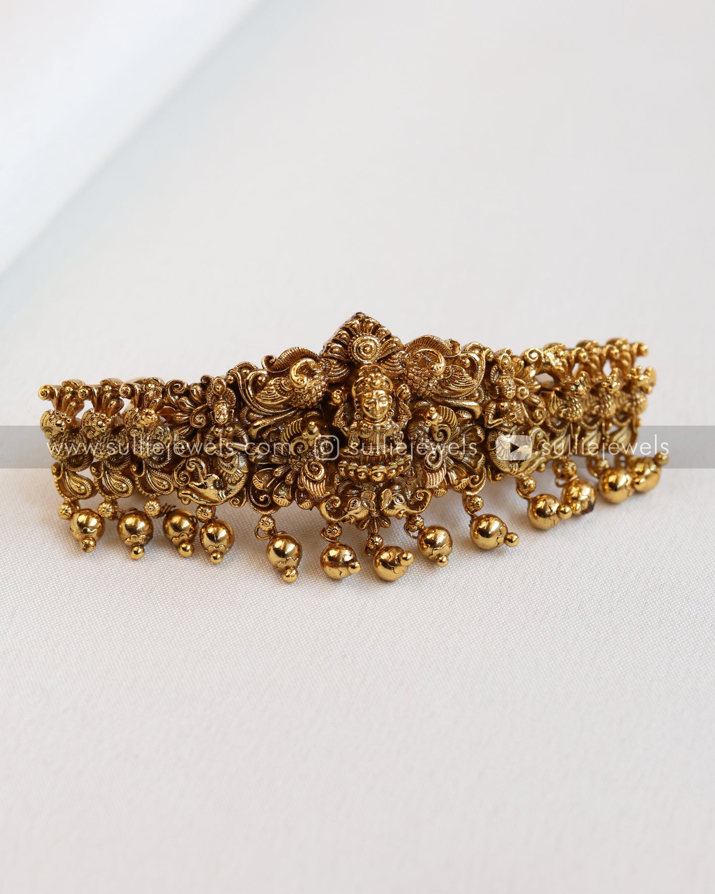 Lakshmi Premium Hair Clip