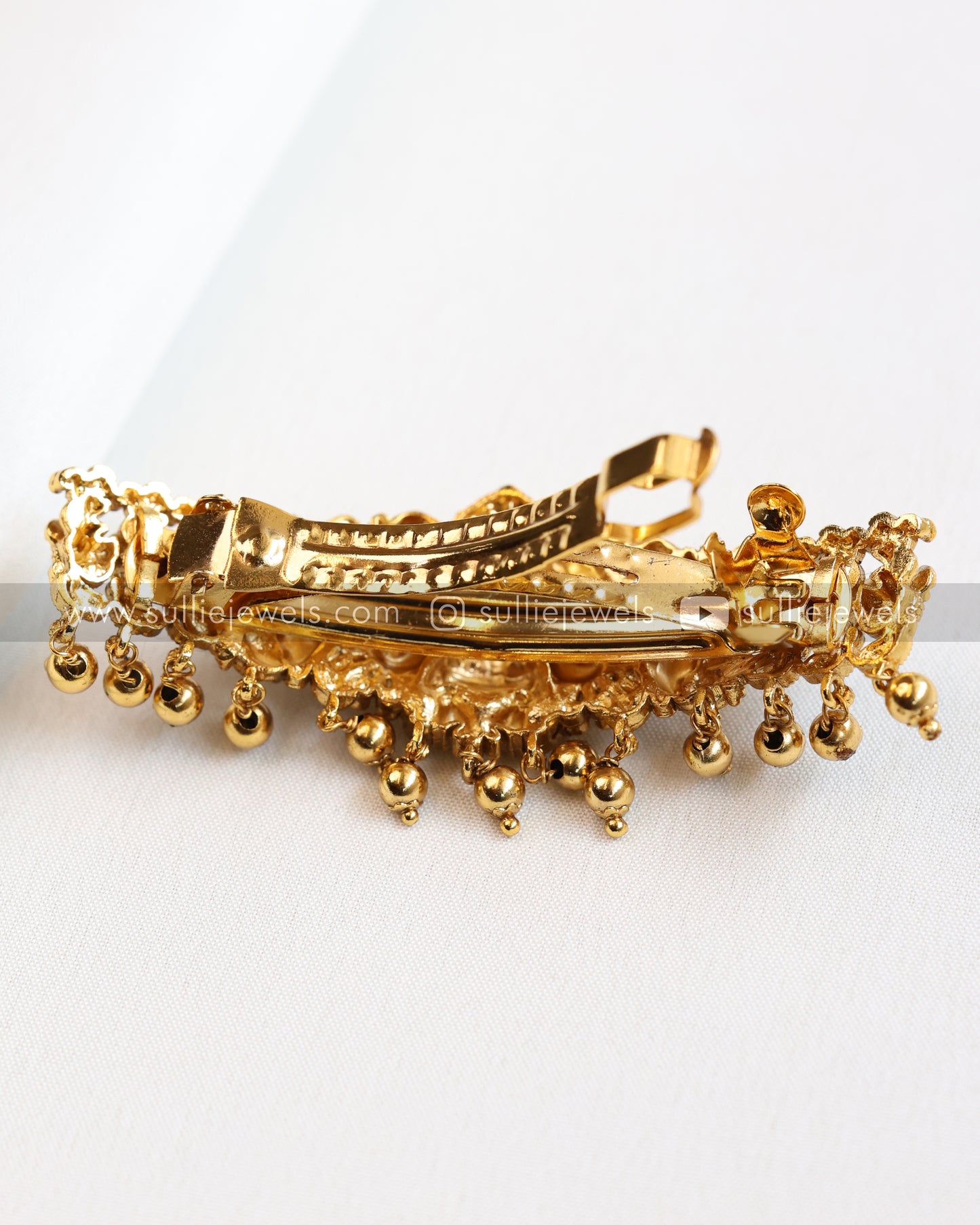 Lakshmi Premium Hair Clip