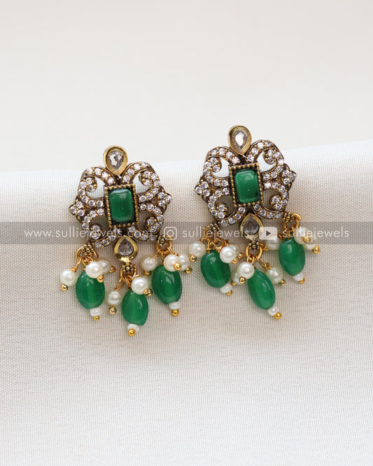 Green Victorian Choker with Stud