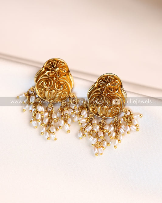 Guttapusalu Premium Gold Hasli with Earrings