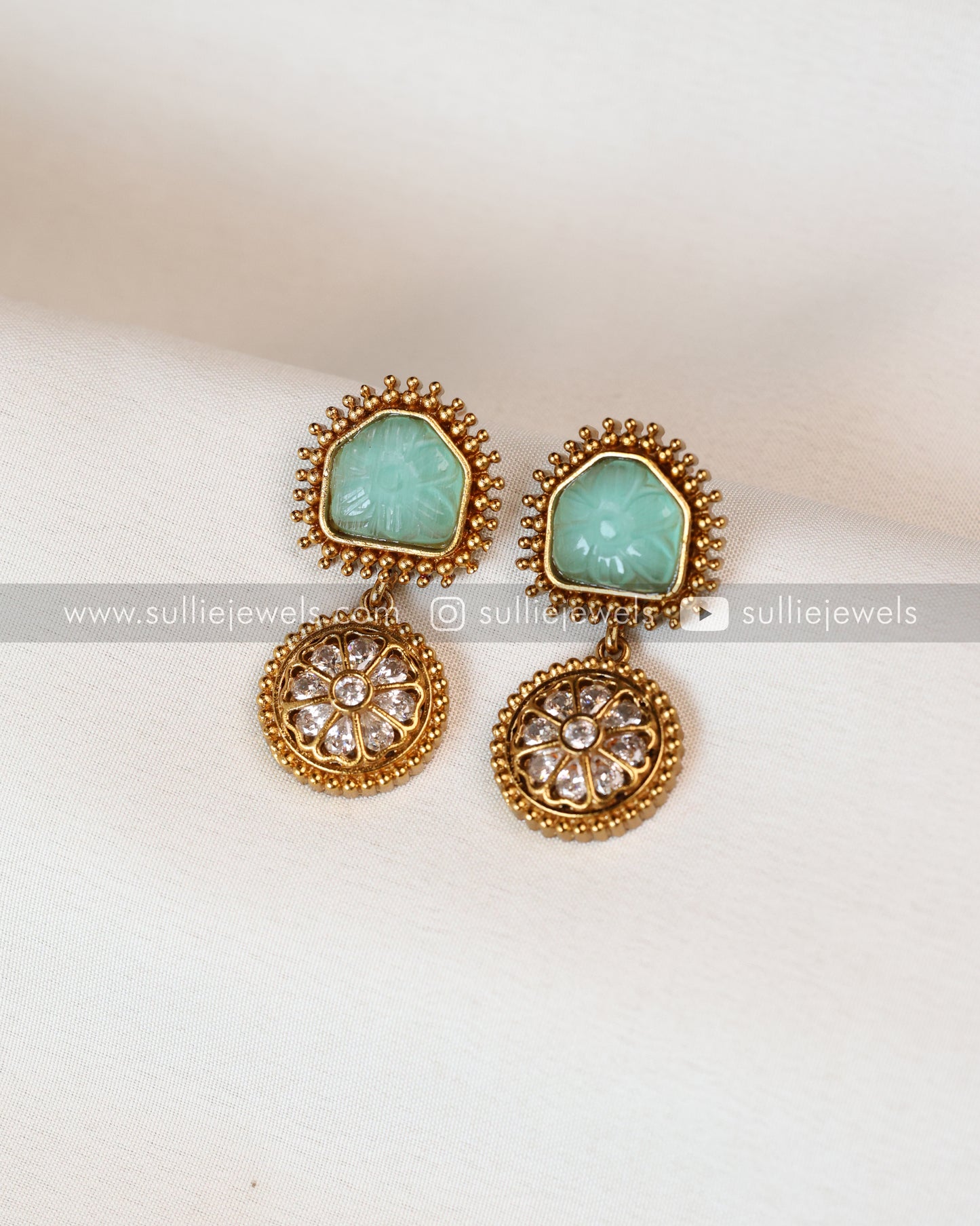 Teal Carved Stone Kemp Hasli with Earring