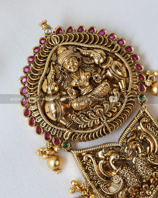 Lakshmi & Peacock Detailed Premium Choti