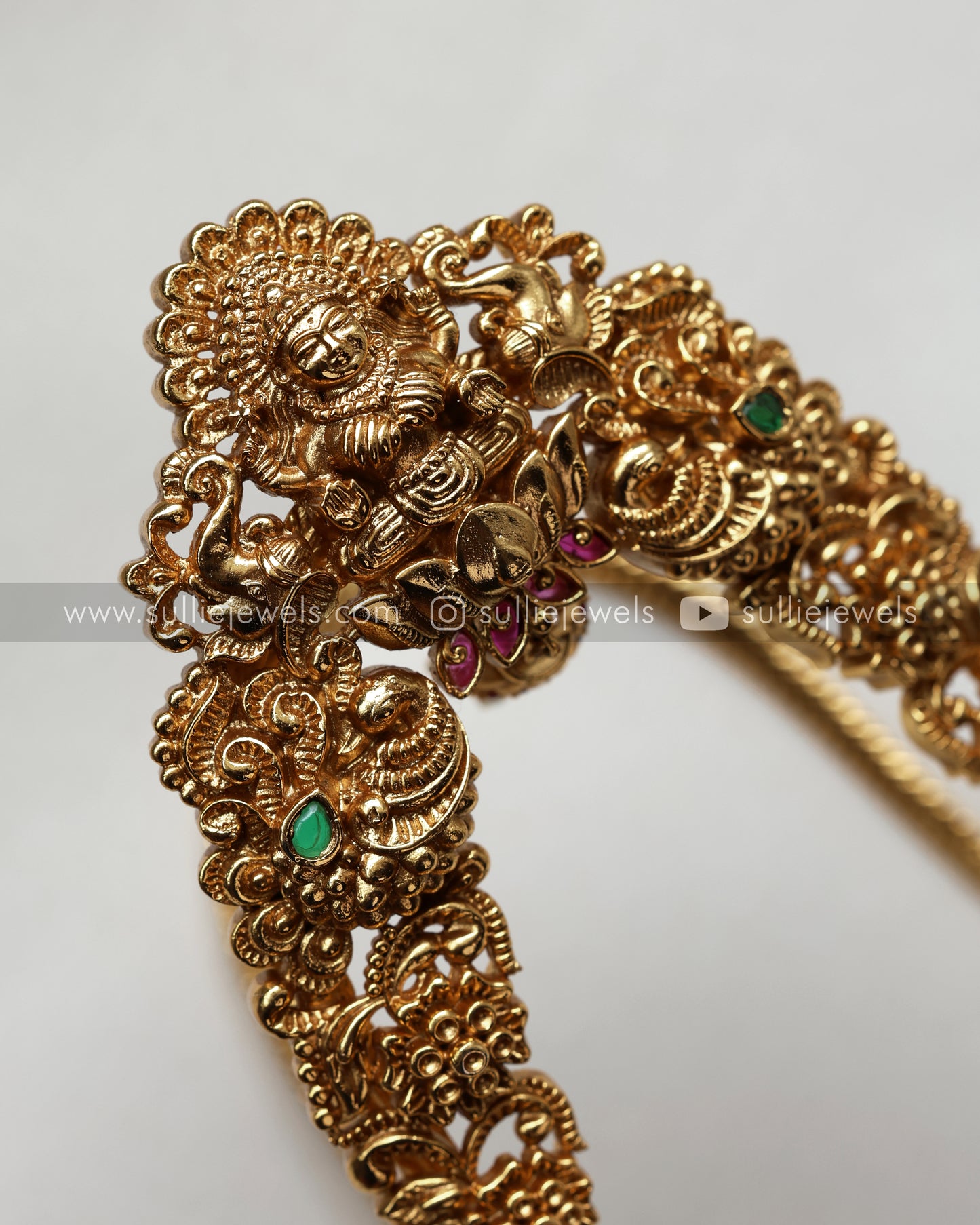 Lakshmi Bridal Premium Armlet