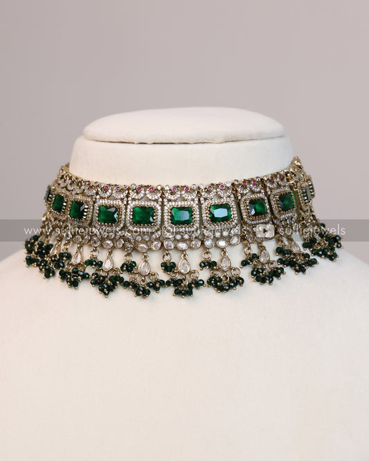 Premium Green / Emerald Stone Choker with Earrings