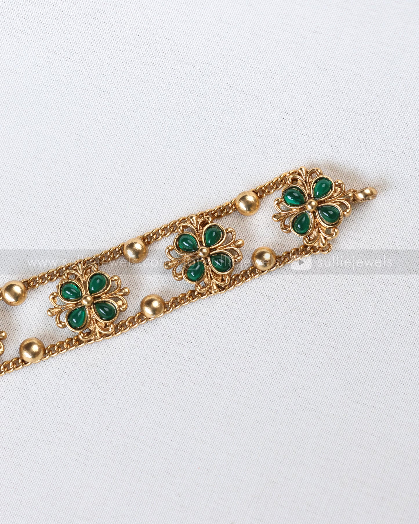 2145 - Sullie Basic Green Flower Choker with Stud