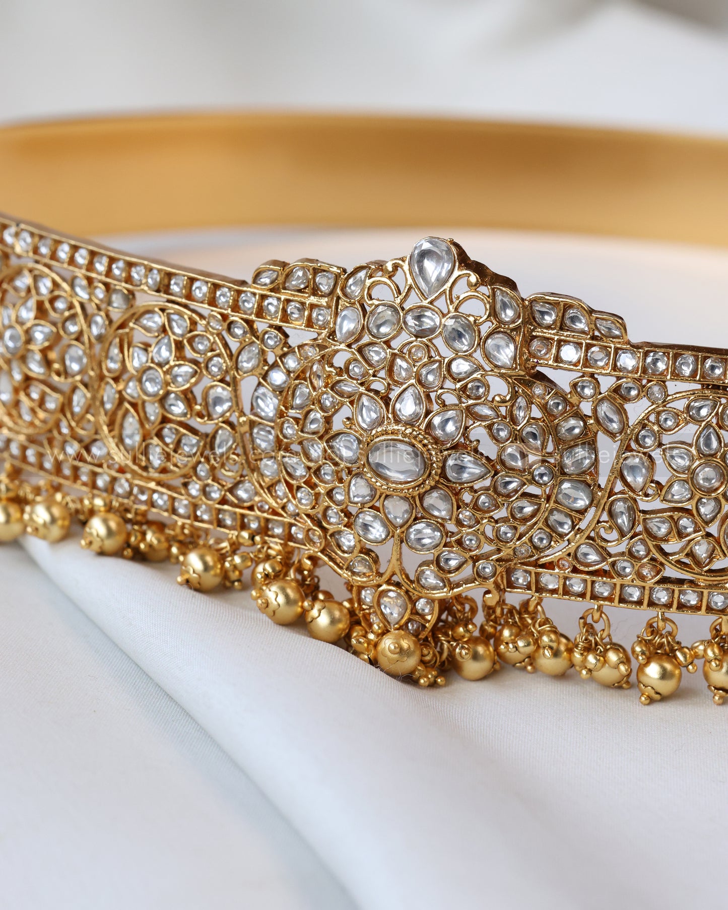 White Kemp Stone & Gold Premium Hip Belt