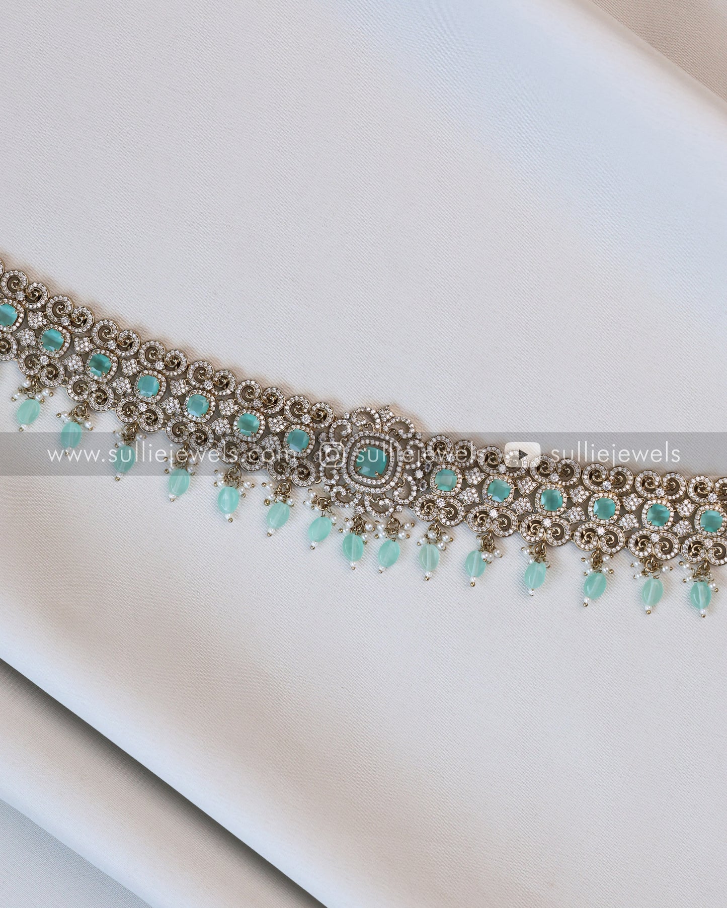 Victorian Pastel Green Stone Premium Hipchain