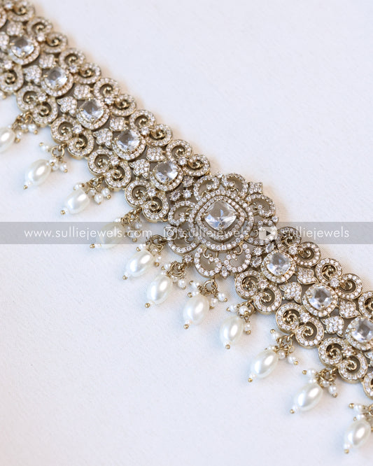 Victorian White Stone Premium Hipchain