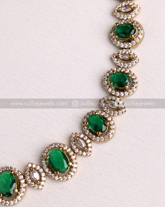 Victorian Emerald Minimal Necklace with Earring